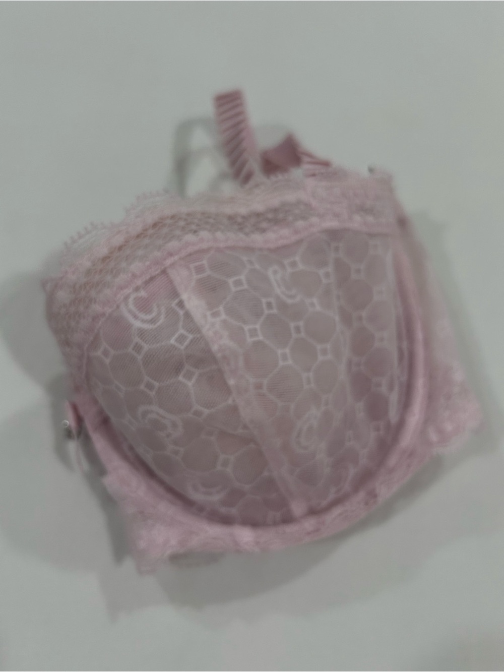 Chantelle Pink Lace Bra, Size 34C